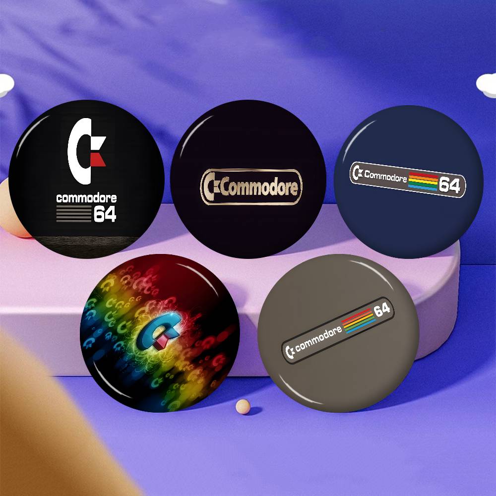C-Commodore-64 Retro-Tech Anim - đánh giá và giá Tech Accessories Backpack